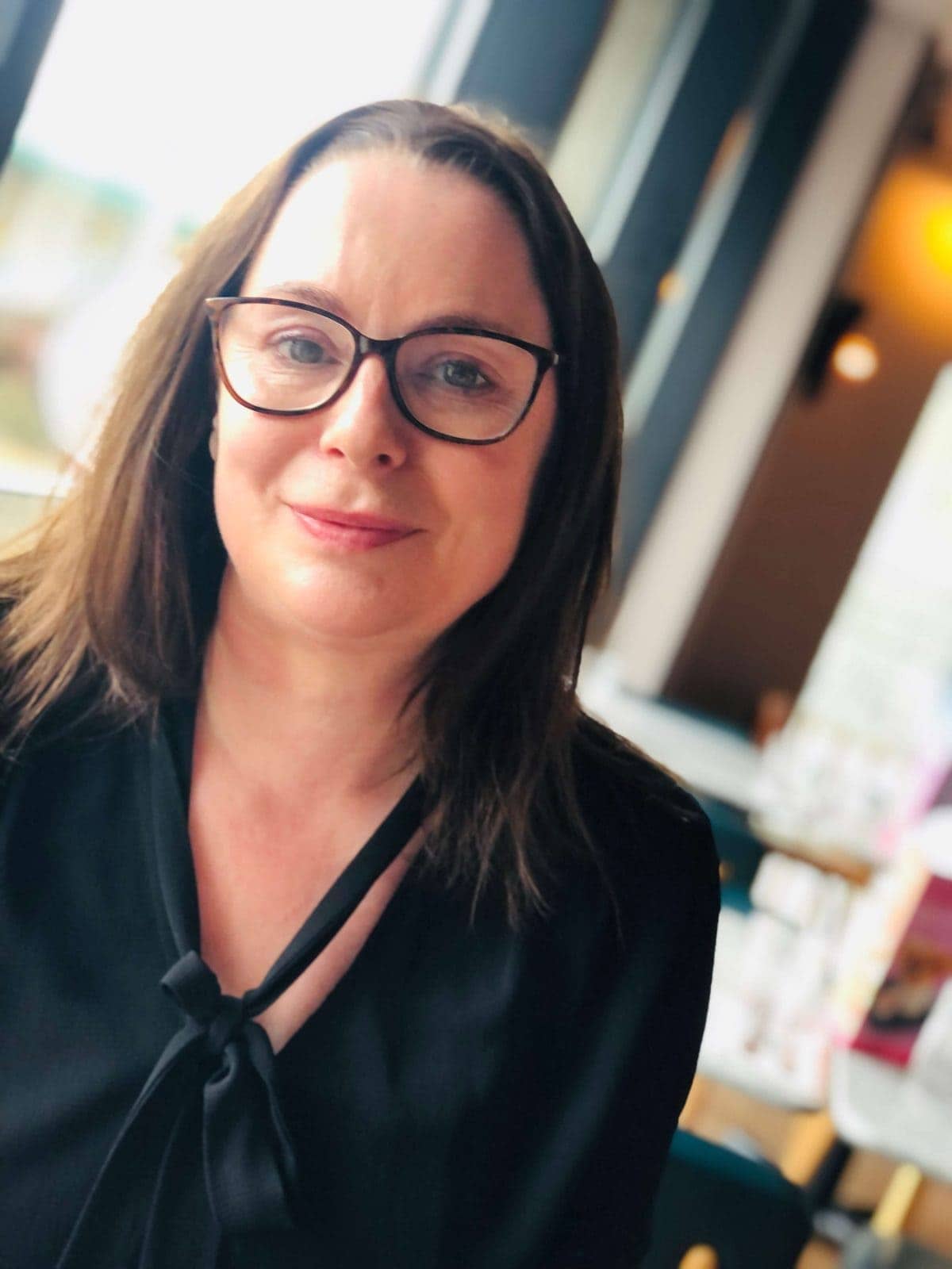 Your Guide to Choosing the Right Skincare Brand: Book a Consultation with Skincare Specialist Nurse Samantha 1 Sam at Skinaddict